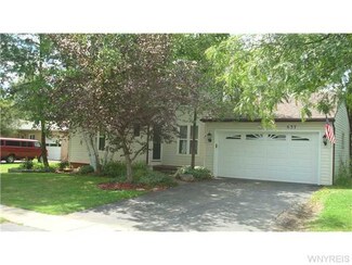 637 Aurora St, Lancaster, NY 14086