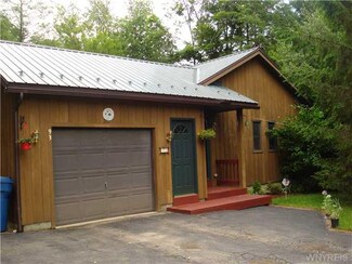 93 Meadow Trail, Glenwood, NY 14069