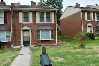 6106 Queen Anne Ct, Norcross, GA 30093