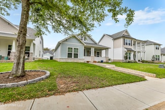 127 Grande View Dr, Biloxi, MS 39531