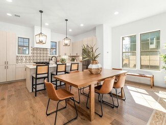 3500 Pecan Springs Rd Unit 17, Austin, TX 78723