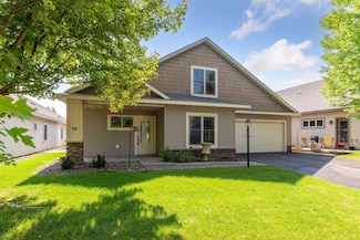98 Tribute Ave, Hudson, WI 54016