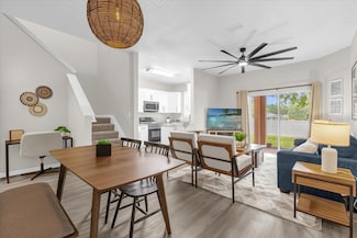 2020 Calabria Ave, Davenport, FL 33897