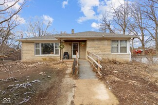 6270 Clydes Rd, Indianapolis, IN 46268
