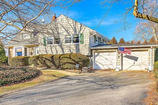 29 Locust Terrace, Middletown, NJ 07748