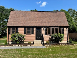 80 Silverwood Ln, West Warwick, RI 02893