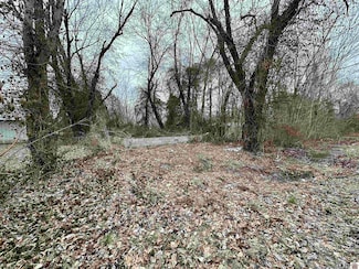 000 W First St, Gilbertsville, KY 42044