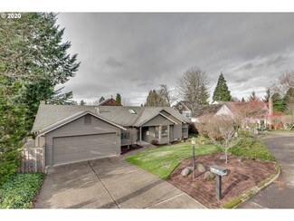 4678 SW Flower Place, Portland, OR 97221