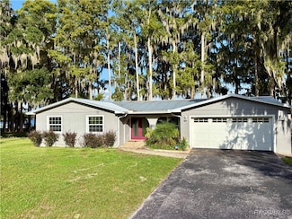 806 Edgewater Dr, Inverness, FL 34453