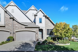 3 Westmoreland Ln, Naperville, IL 60540