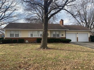 704 Hillcrest St, Butler, MO 64730