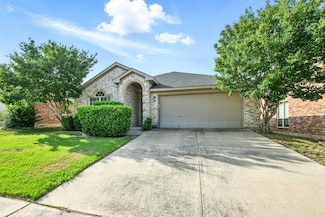 4925 Happy Trail, Fort Worth, TX 76244
