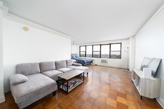 500 Central Ave Unit 816, Union City, NJ 07087