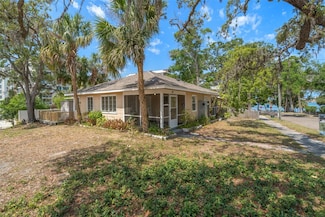 309 Cedar St, Clearwater, FL 33755