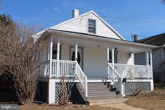 222 Liberty St, Berryville, VA 22611