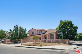 3702 Las Palmas Ave, Palmdale, CA 93550