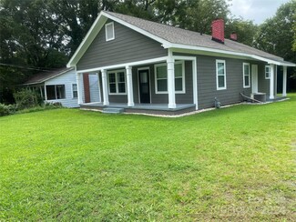 1010 Dodd St, Shelby, NC 28152
