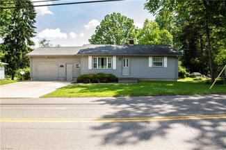 518 Fairfield Ave, Columbiana, OH 44408