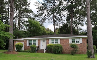 1103 Sassar St, Dothan, AL 36301