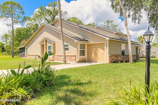 220 Bob White Ct, Daytona Beach, FL 32119