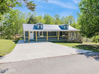 150 Spain Cir, Harriman, TN 37748