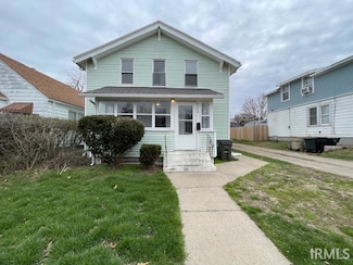 1724 Oliver St, South Bend, IN 46613