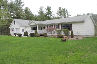 32 Woodcock Rd, Williamstown, MA 01267