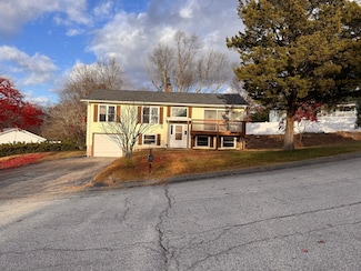 194 Virgo Dr, Groton, CT 06340