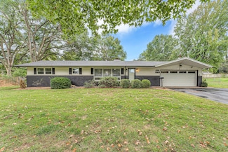 630 W Swan St, Springfield, MO 65807