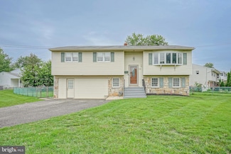 3200 Concord Dr, Cinnaminson, NJ 08077