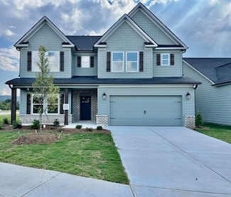 2199 Firelight Way, Ooltewah, TN 37363