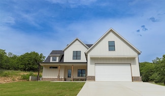 196 Jim Walters Dr, Runaway Bay, TX 76426