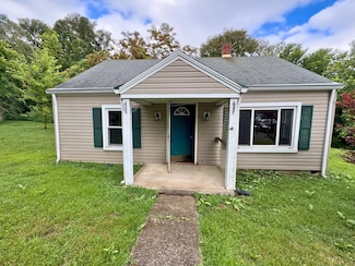 59 Feathers Ln, Danville, KY 40422
