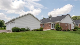 2004 Providence Ct Unit D-18 BDG 19, Eau Claire, WI 54703