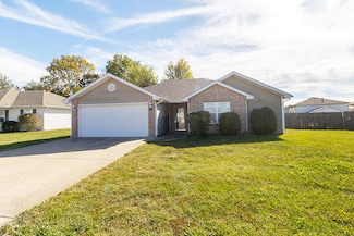 1602 Typhoon Dr, Columbia, MO 65202