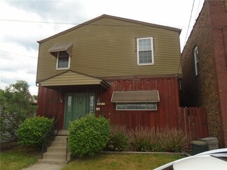 1218 Duss Ave, Ambridge, PA 15003