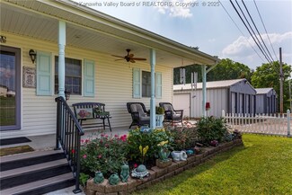 1310 James River Turnpike, Milton, WV 25541
