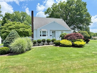 707 Grandview Ave, New Castle, PA 16101
