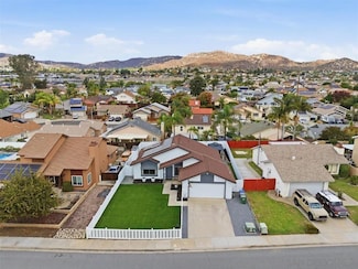 10660 Braverman Dr, Santee, CA 92071