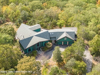 69 Cedar Pond Ln, Chester, NY 10918