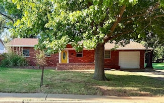 2523 Cherry St, Woodward, OK 73801