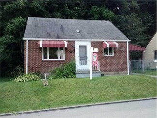 1036 Pennsylvania Ave, Pitcairn, PA 15140