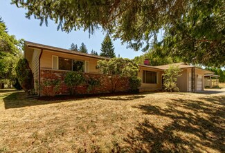 4440 Cable St, Bellingham, WA 98229