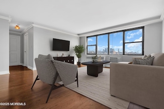 500 Central Ave Unit 707, Union City, NJ 07087