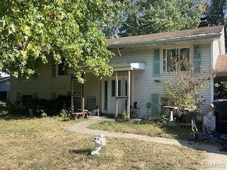 2026 Dawson Dr, Saint Charles, MO 63301