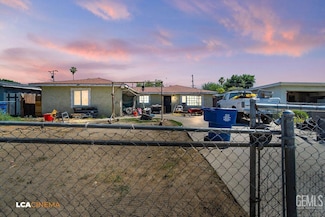 613 Andrea Ave, Bakersfield, CA 93307