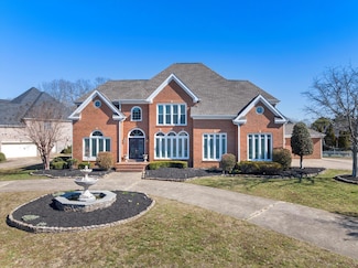 6401 Beacon Pointe Cir, Hixson, TN 37343