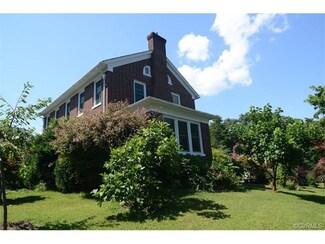 483 Circle Drive Rd, Arvonia, VA 23004