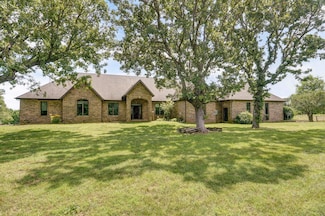 9215 W Farm Road 94, Willard, MO 65781