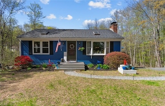 519 Hartford Pike, North Scituate, RI 02857